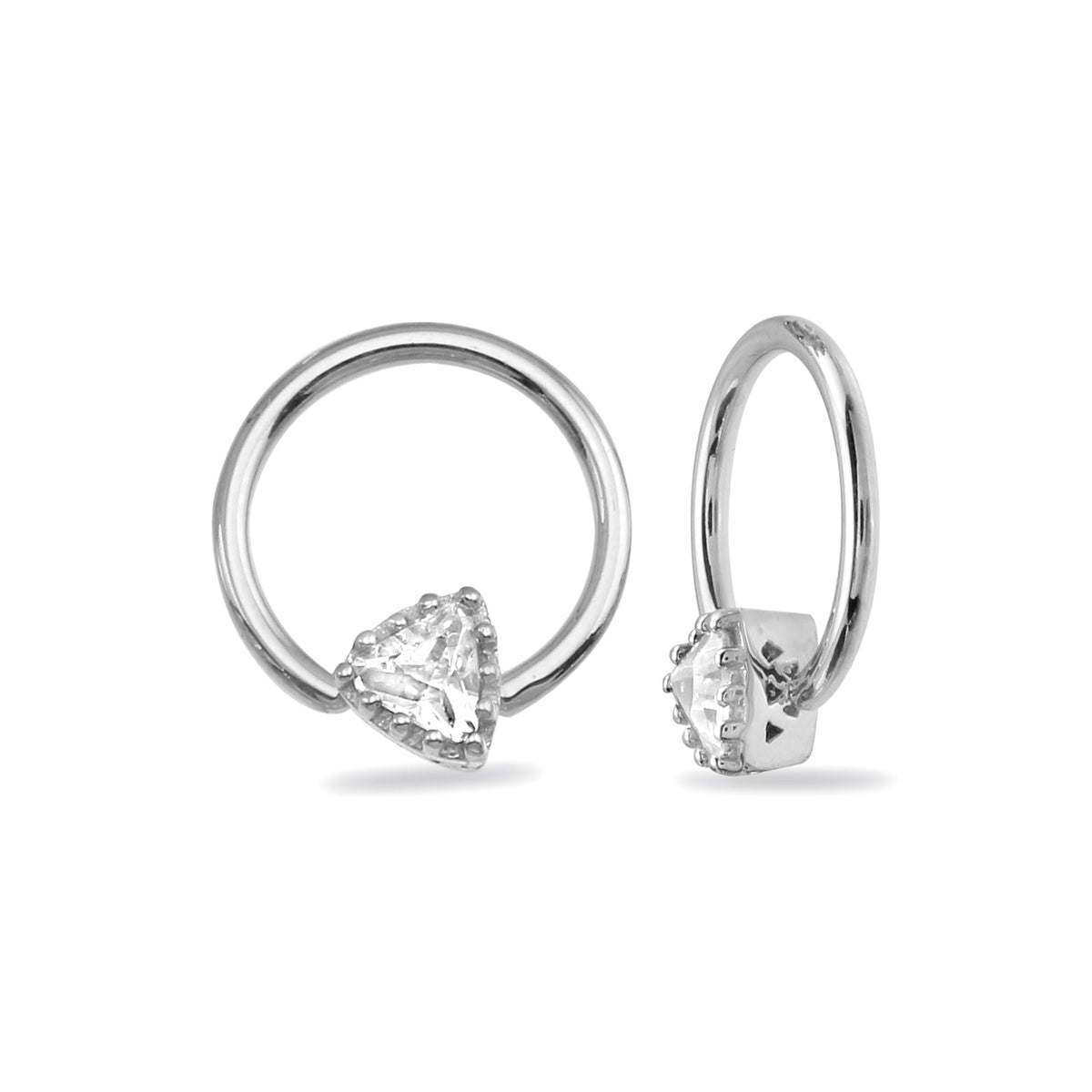 Seamless Ring With Fixed Charming Triangle Prong