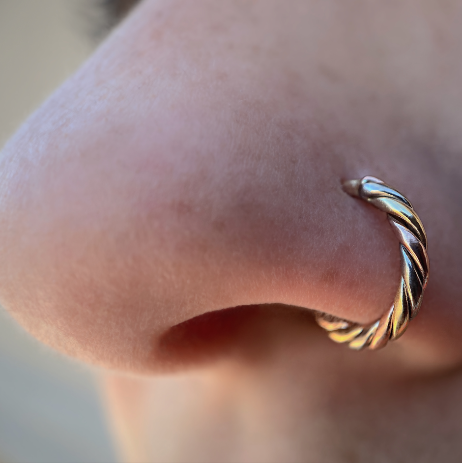 3 Color Twisted Seamless Ring